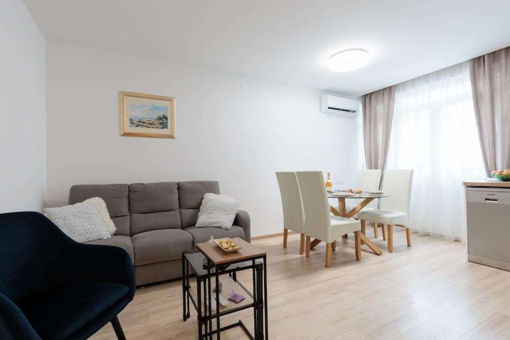 Apartment Dominicus Zadar Ngoại thất bức ảnh